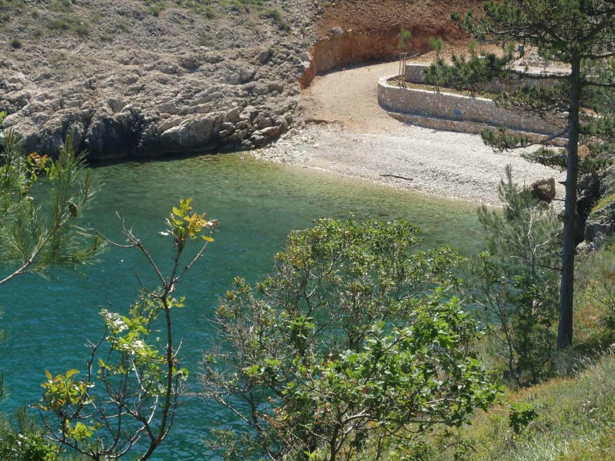 Appartamento Oliva Vrbnik Esterno foto